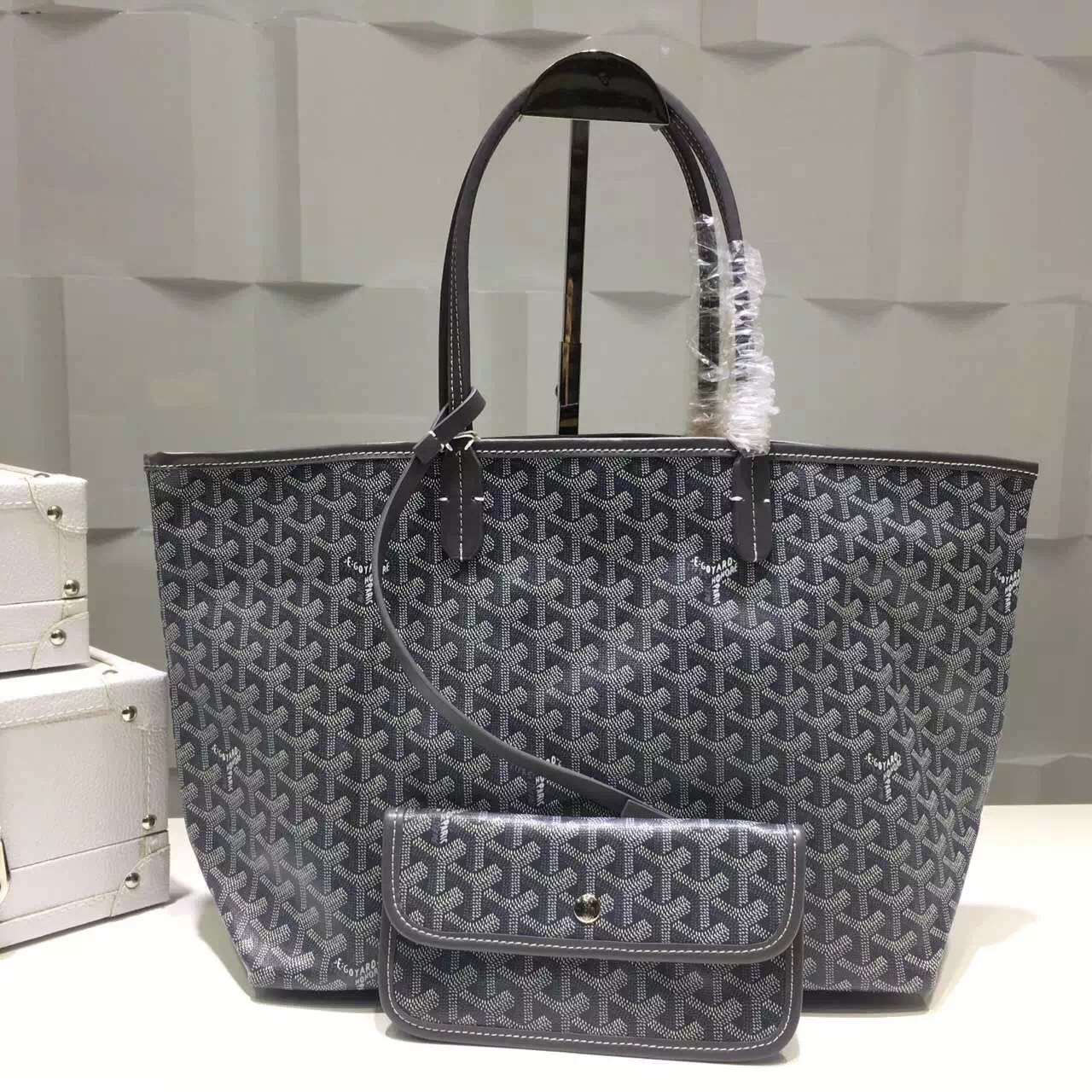 Goyard saint louis shoping bag in Gray-GY50014