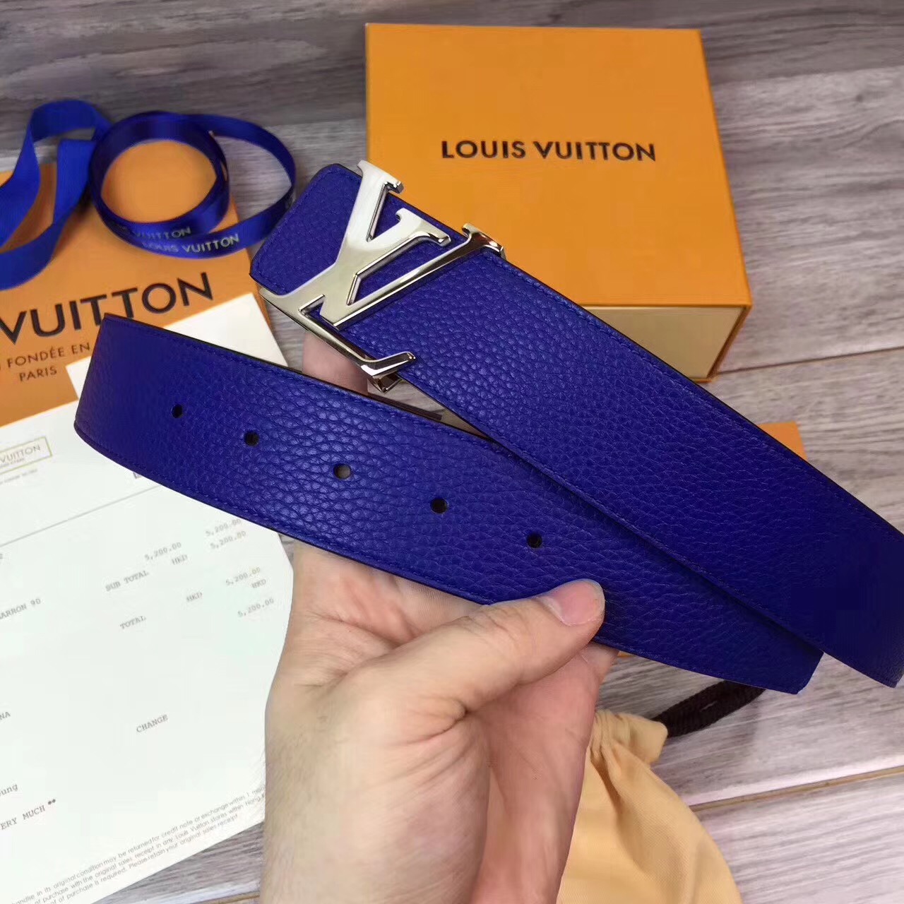 Louis vuitton TOGO Leather belt-M9808-AC50176