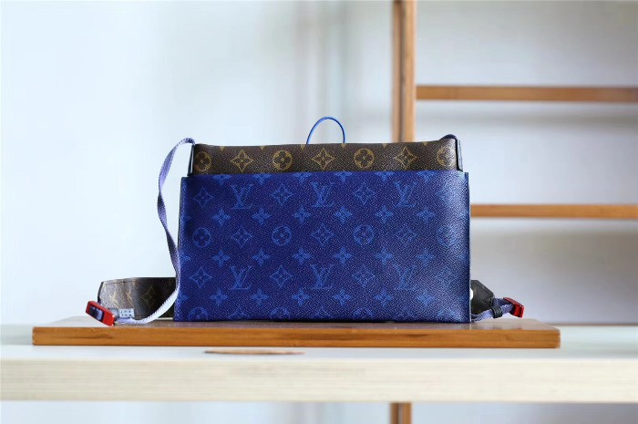 Louis Vuitton monogram small pouch-M43854-LV50886