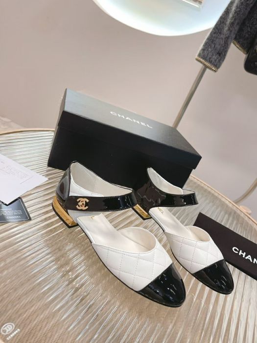 Chanel sandals-SH52692